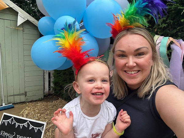 Summer extravaganza secures funds for Bright Horizons Foundation for Children feathers